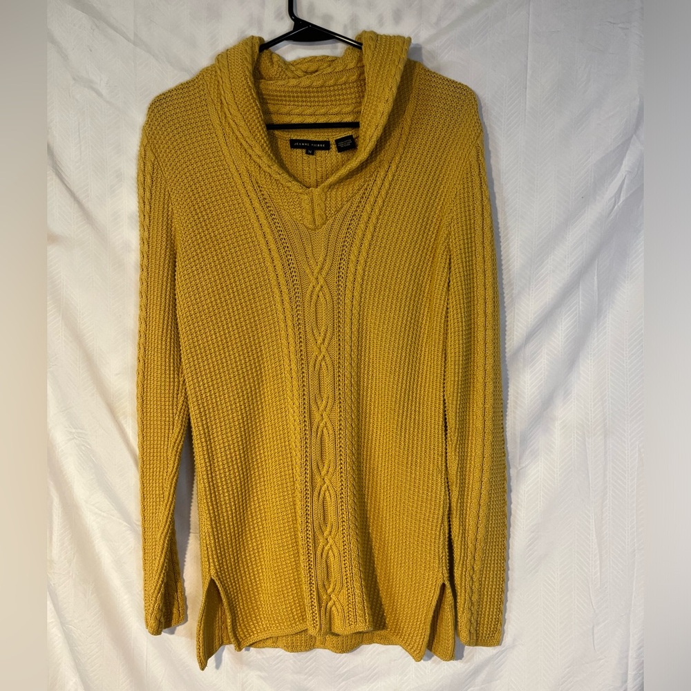 JEANNE PIERRE women’s Mustard Cable knit Sweater Winter warm M. Z2